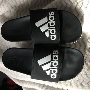 size 7 women’s adidas slides